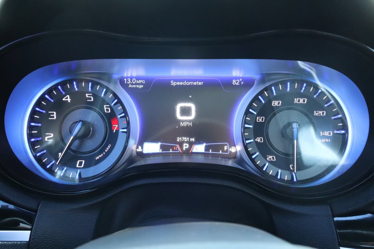 Used 2018 Chrysler 300 S w/ S Model Appearance Package AWD/4WD image 33
