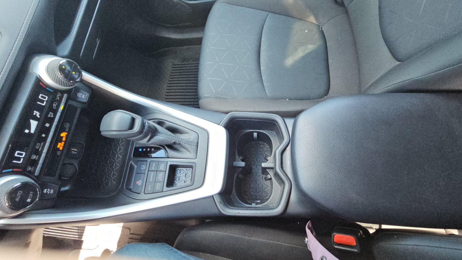 Certified 2025 Toyota RAV4 XLE AWD/4WD image 20