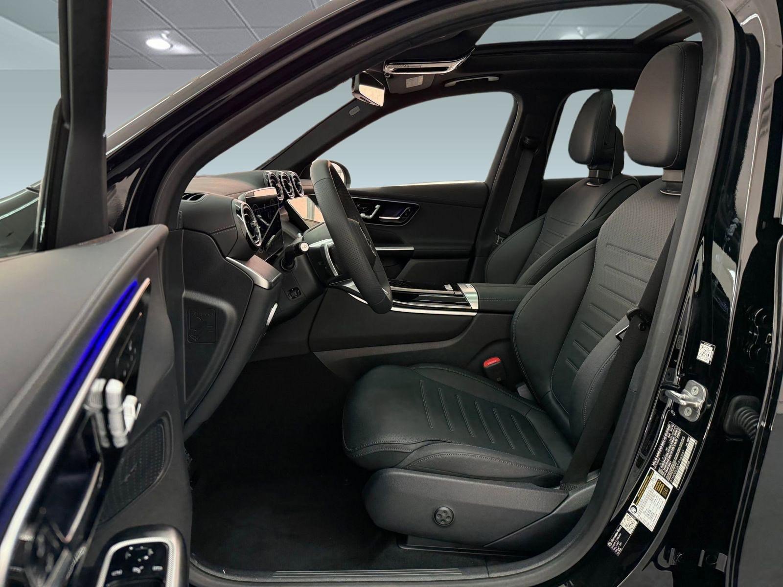 New 2026 Mercedes-Benz GLC 350e 4MATIC image 5