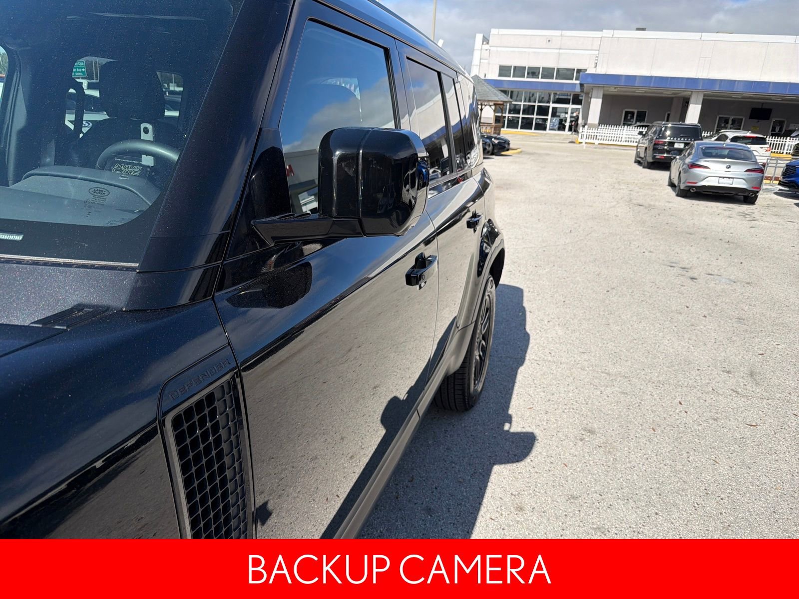 Used 2025 Land Rover Defender 110 S image 13