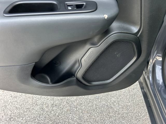 Used 2022 Jeep Renegade Limited image 48