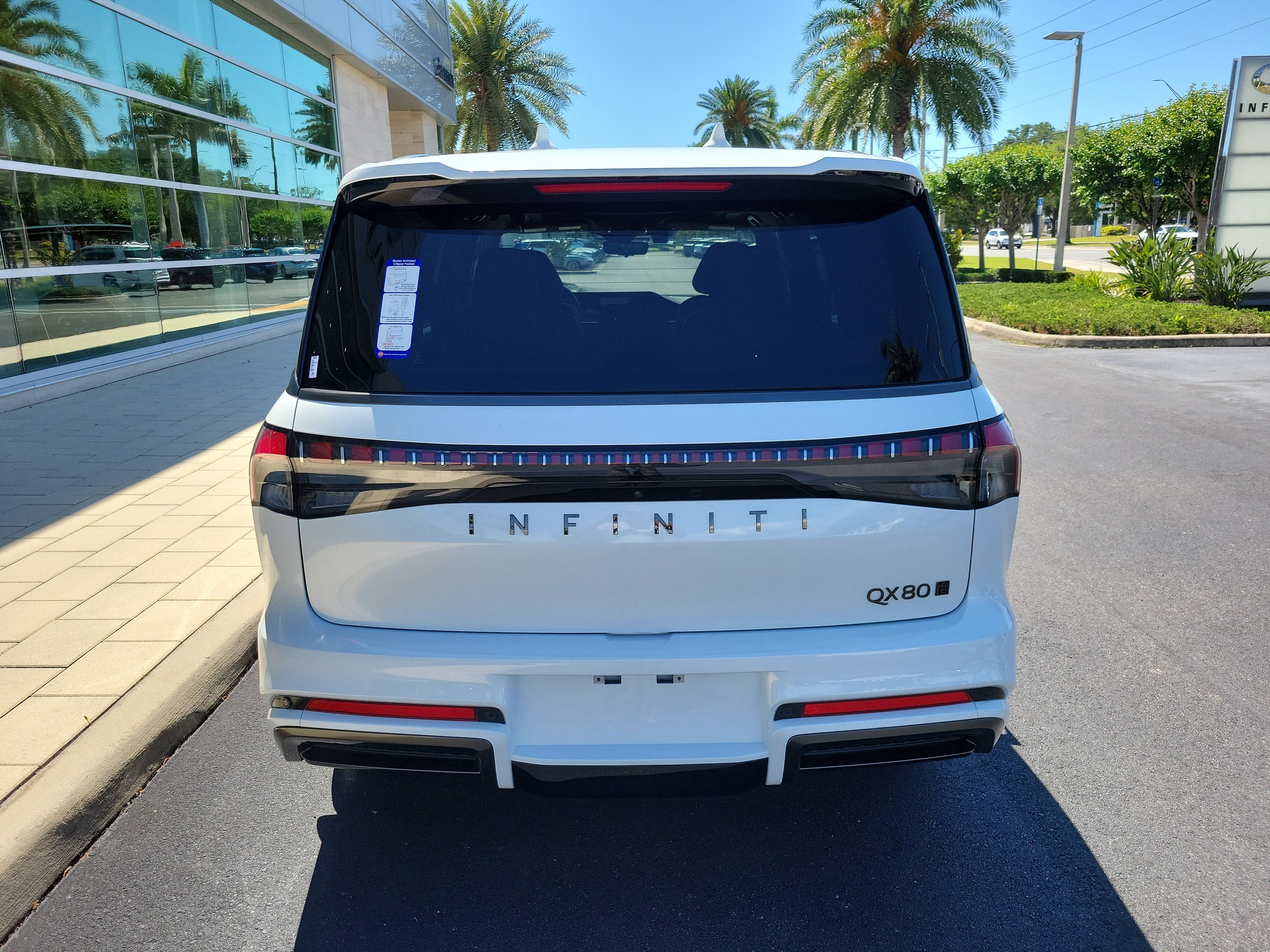 New 2026 INFINITI QX80 Autograph AWD/4WD image 5