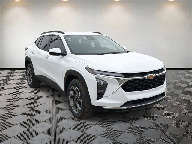New 2026 Chevrolet Trax LT w/ Driver Confidence Package image 3
