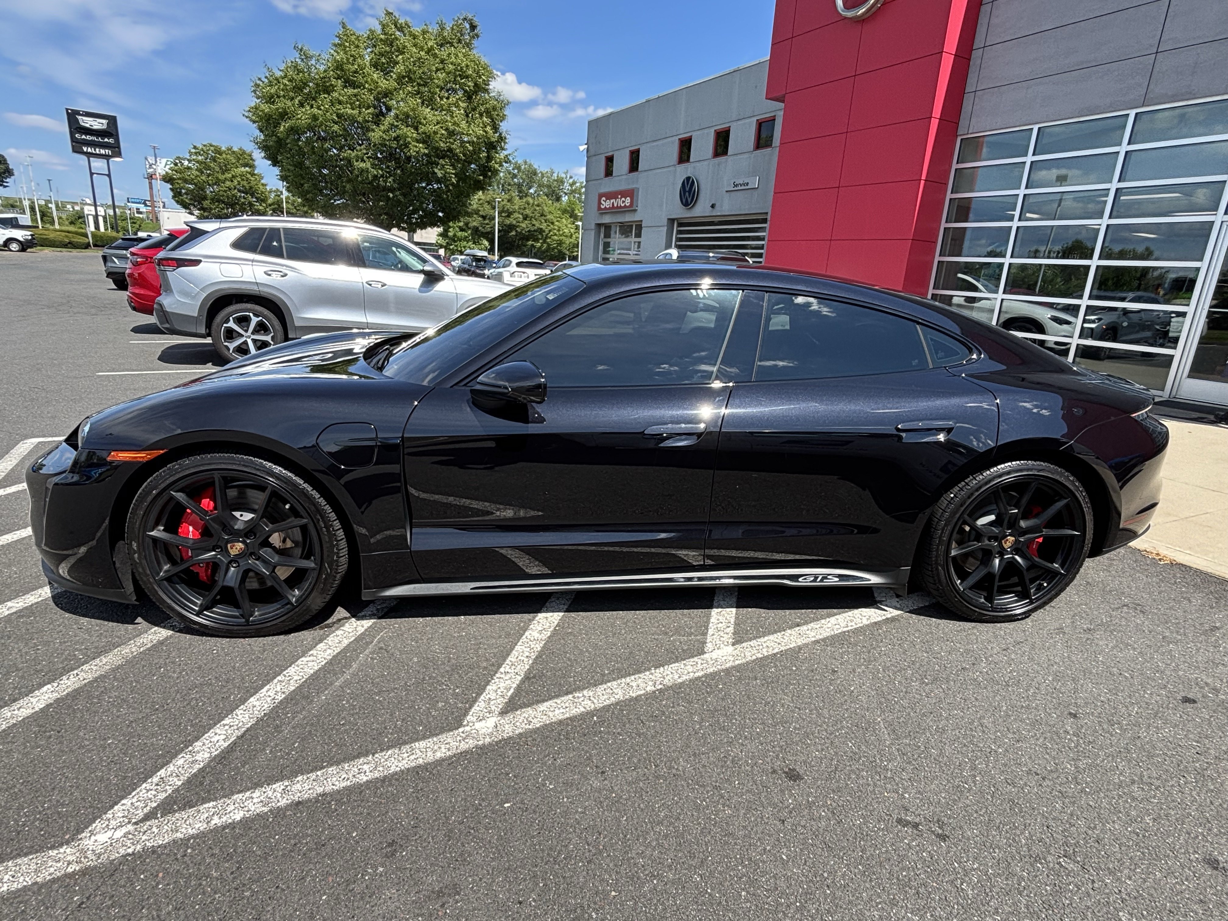 Used 2023 Porsche Taycan GTS AWD/4WD image 4