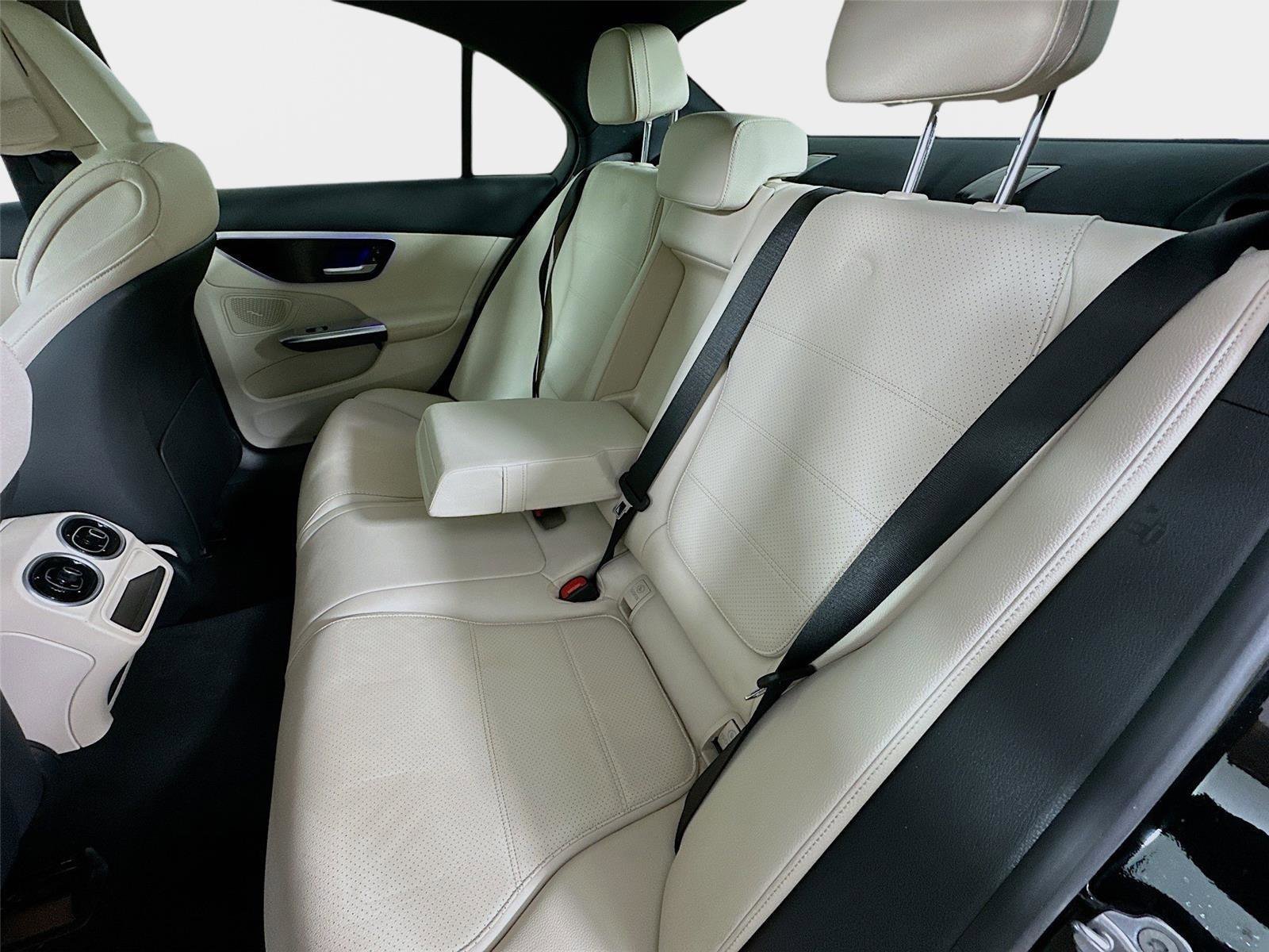 Certified 2023 Mercedes-Benz C 300 4MATIC Sedan image 30