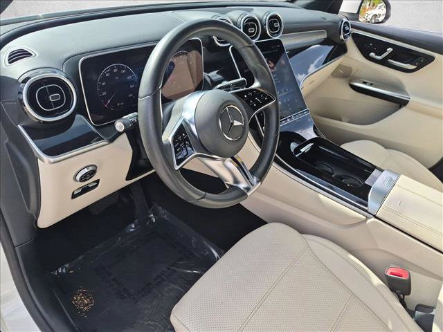 Certified 2025 Mercedes-Benz GLC 300 image 10