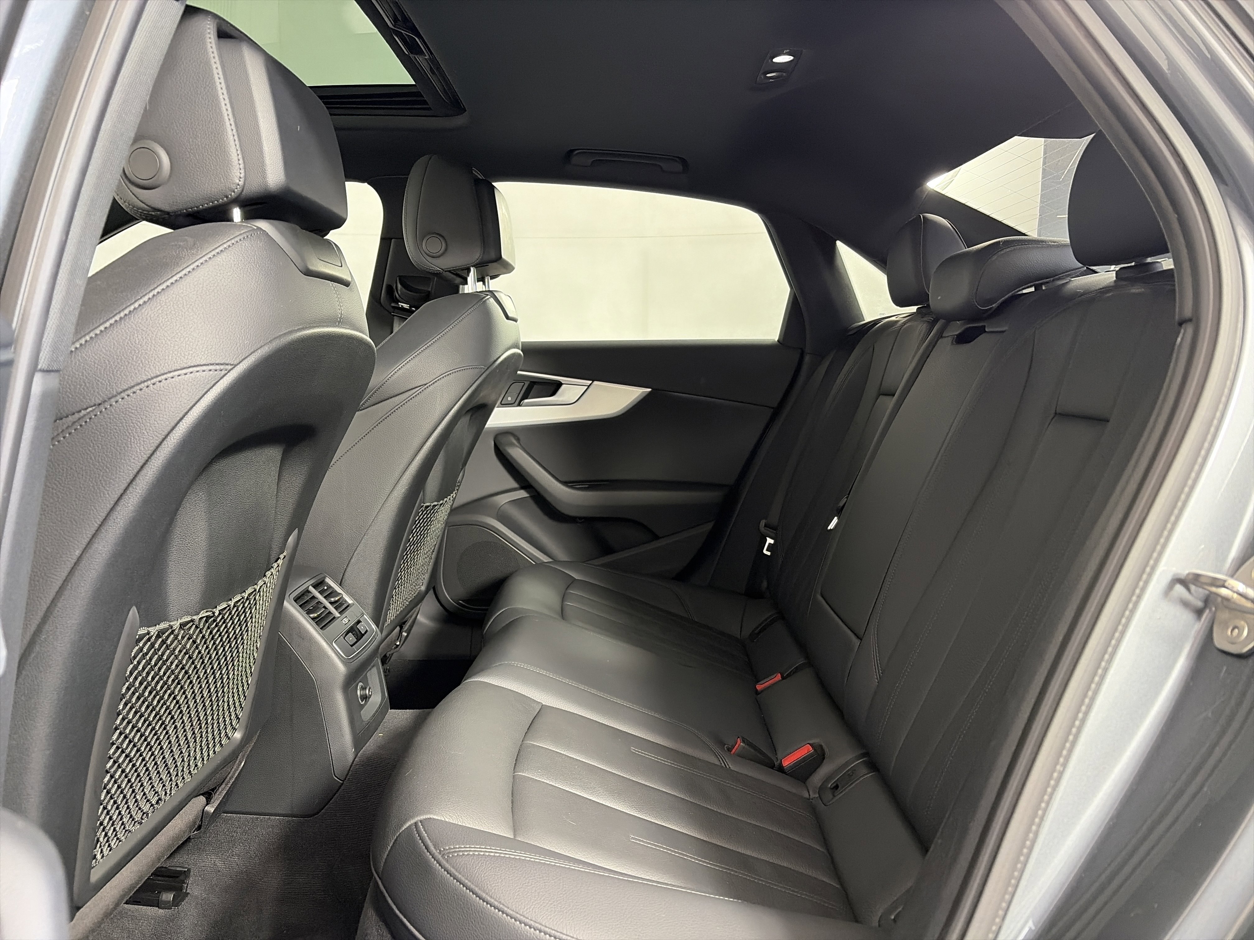 Used 2019 Audi A4 2.0T Premium w/ Convenience Package AWD/4WD image 7