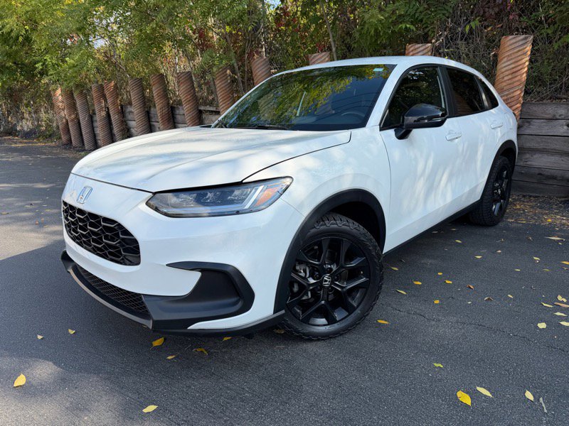 Used 2023 Honda HR-V Sport image 5