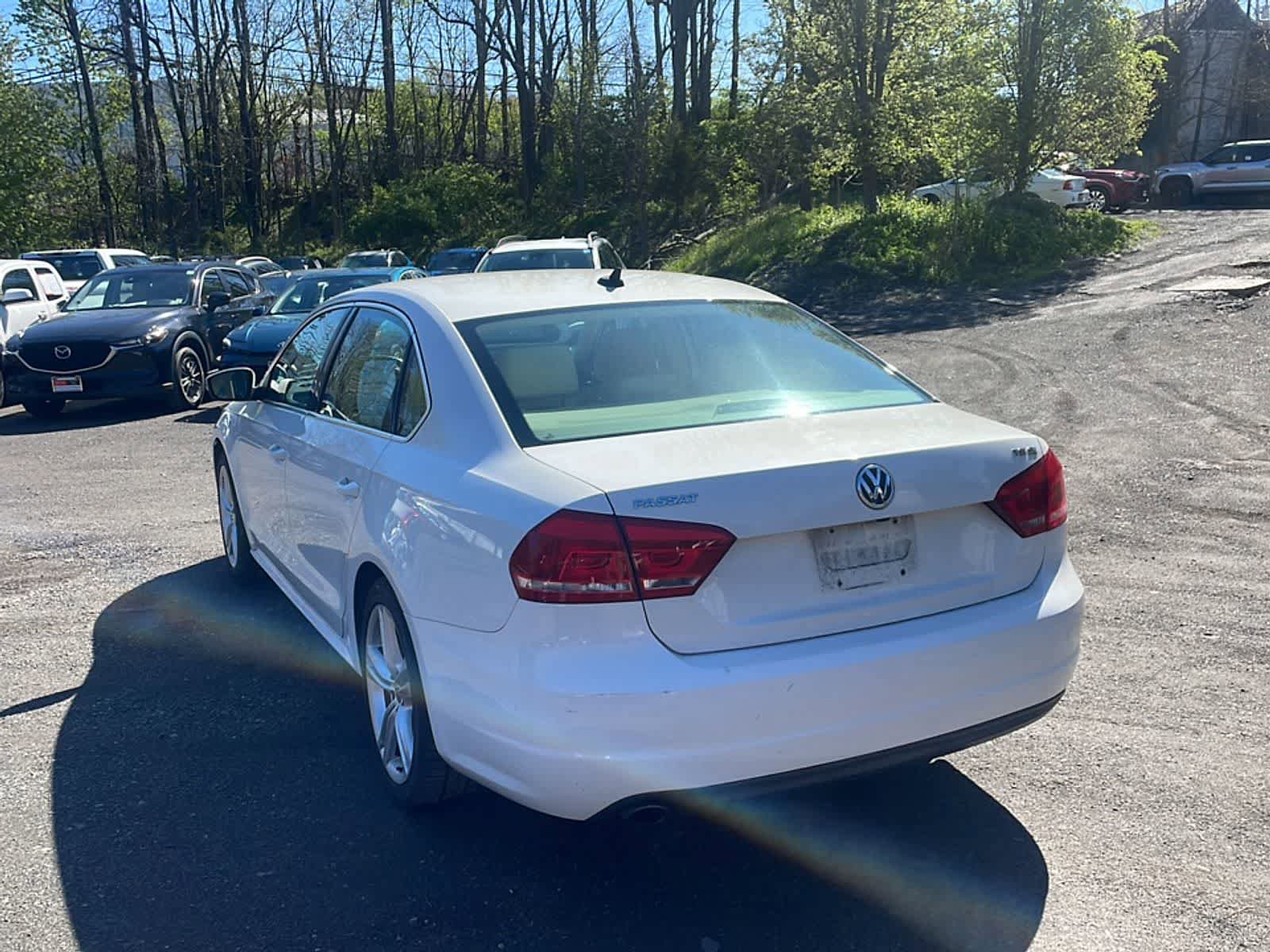Used 2014 Volkswagen Passat 1.8T FWD image 5