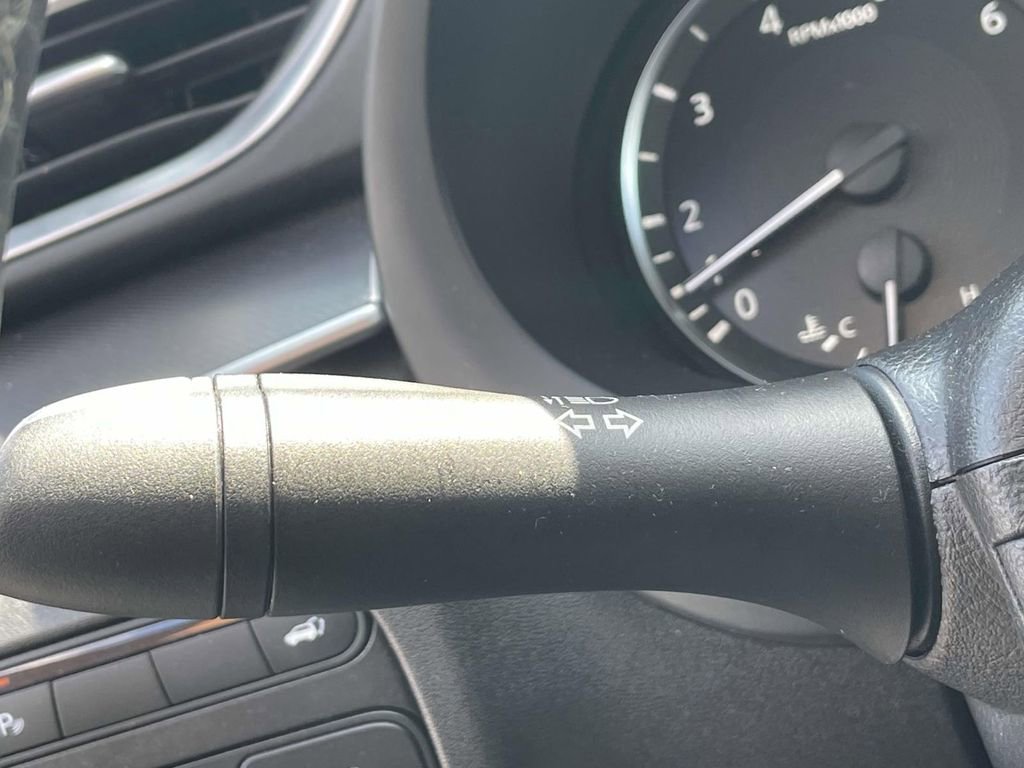 Used 2023 INFINITI QX55 Essential image 25