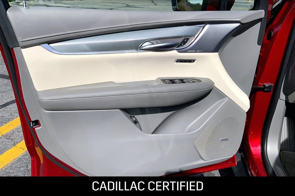Used 2023 Cadillac XT5 Premium Luxury w/ Technology Package image 21
