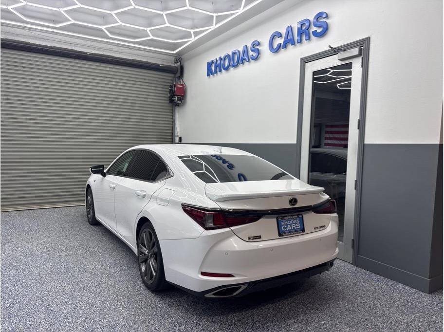 Used 2020 Lexus ES 350 F Sport w/ Accessory Package 2 FWD image 4