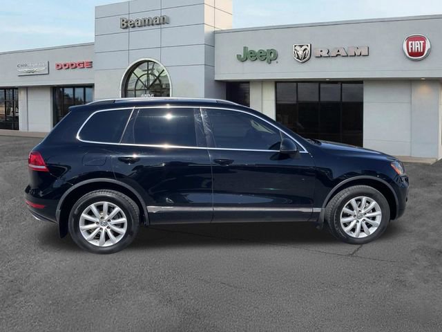 Used 2012 Volkswagen Touareg Sport AWD/4WD image 2