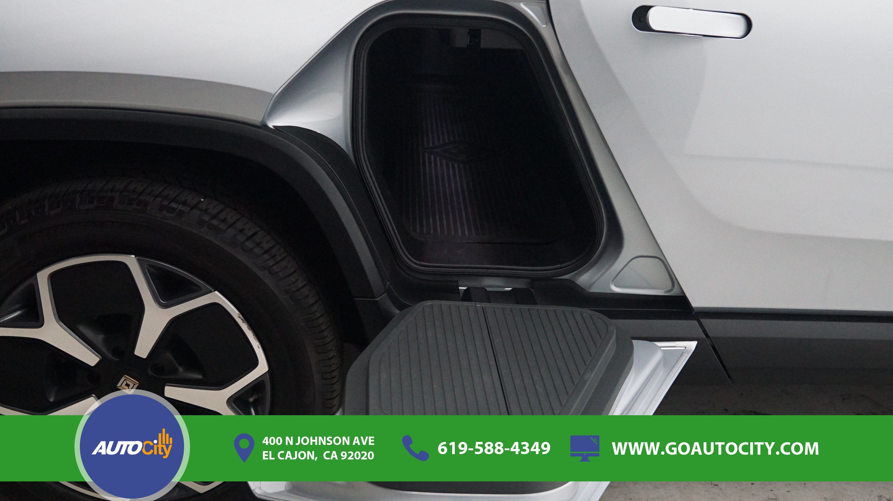 Used 2022 Rivian R1T Adventure AWD/4WD image 18