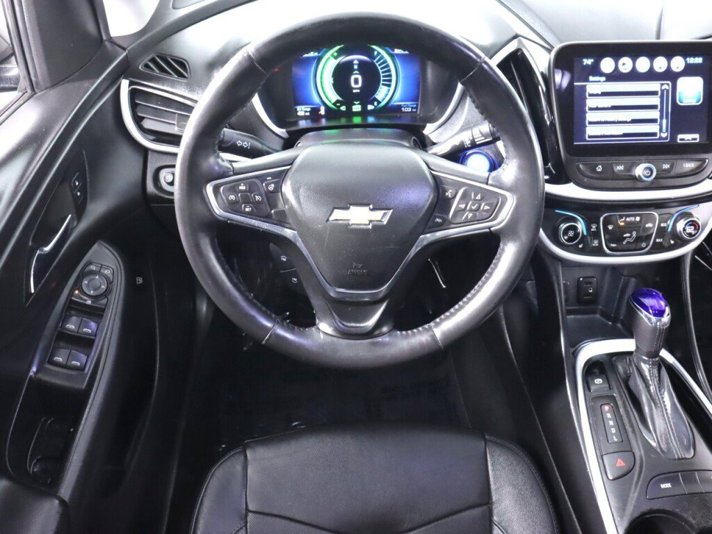 Used 2017 Chevrolet Volt LT w/ Comfort Package FWD image 33
