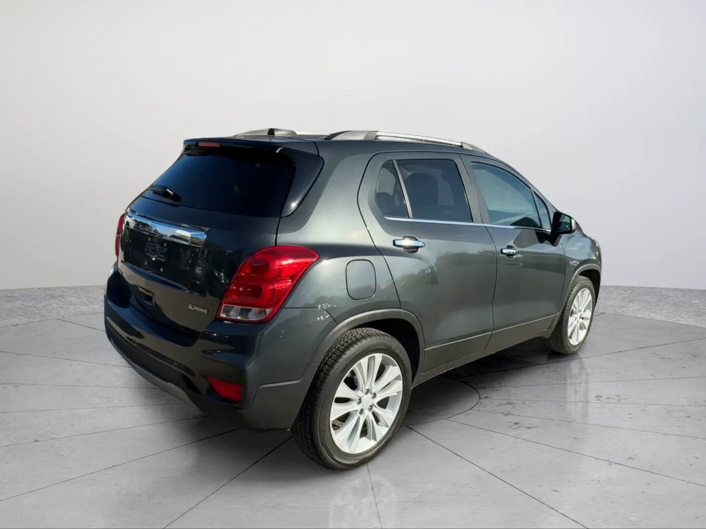 Used 2017 Chevrolet Trax Premier image 5