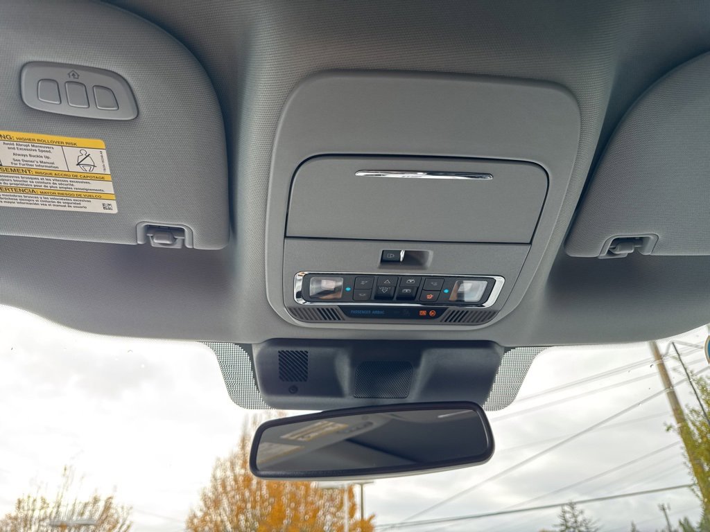 Used 2024 Ford F350 Lariat image 32