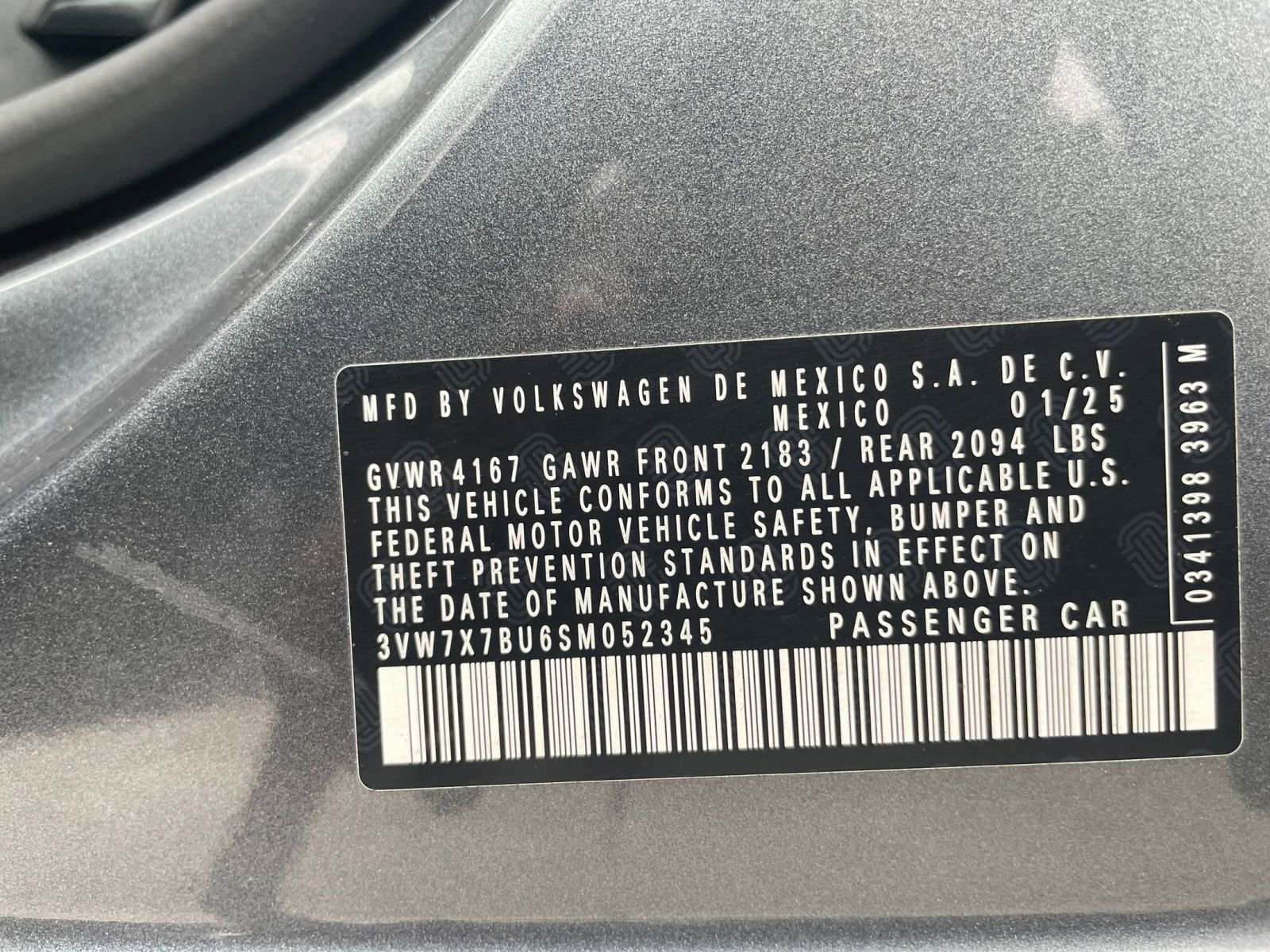 Used 2025 Volkswagen Jetta SE image 29