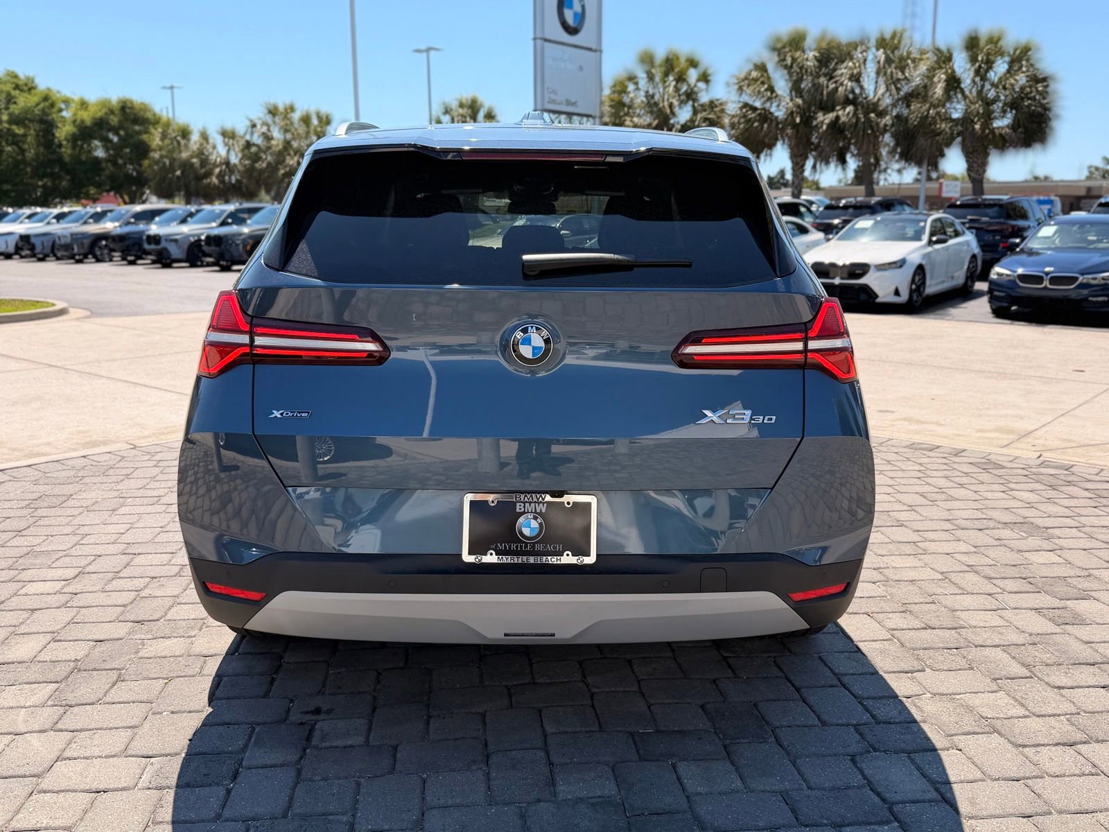 Certified 2025 BMW X3 xDrive30 w/ Premium Package AWD/4WD image 9