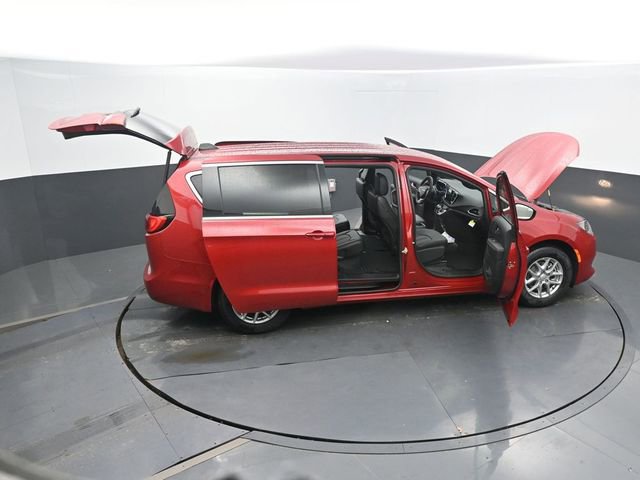 New 2026 Chrysler Voyager LX FWD image 72