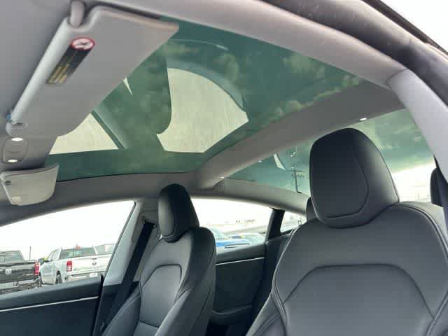 Used 2024 Tesla Model 3 Long Range AWD/4WD image 4