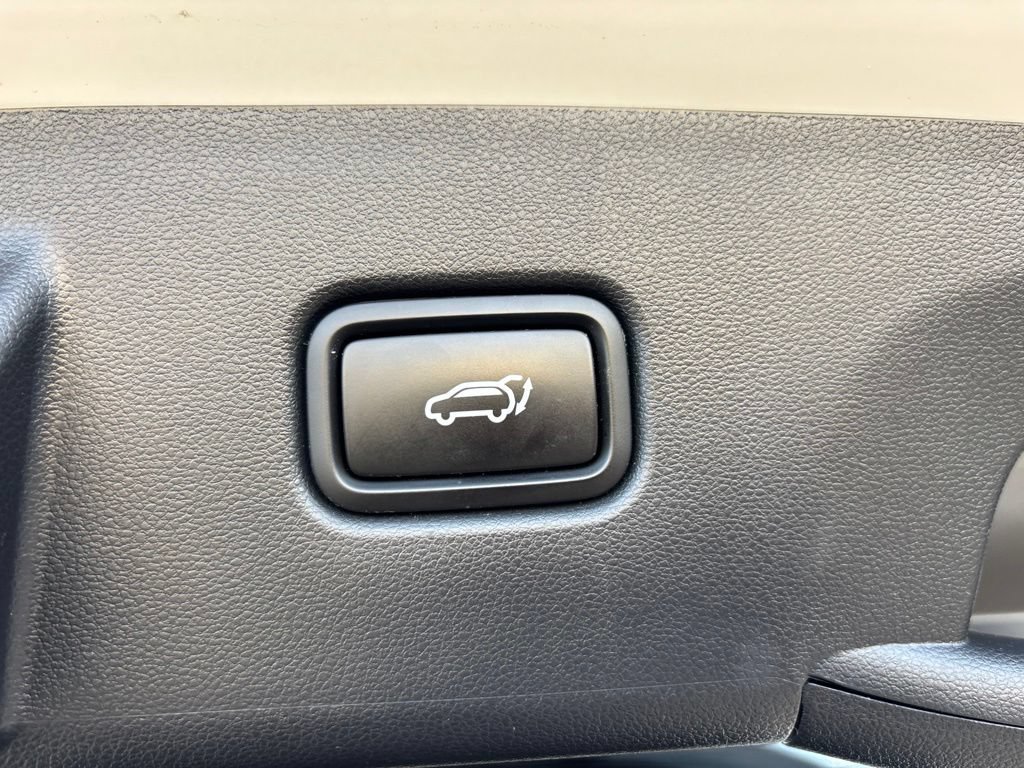 Used 2024 Hyundai Tucson Blue AWD/4WD image 35
