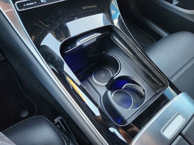 Used 2024 Mercedes-Benz GLC 300 4MATIC image 22