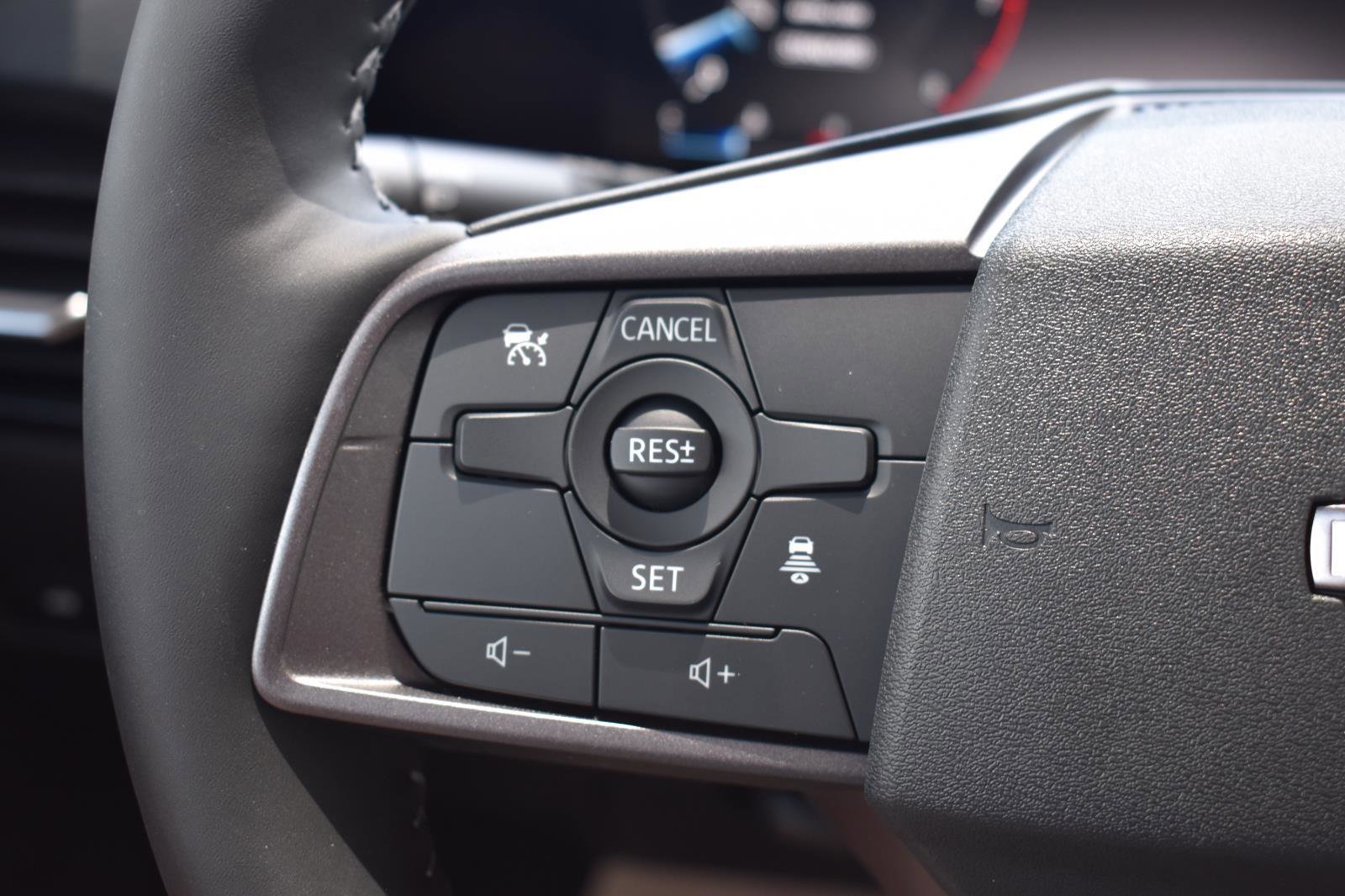 Used 2026 Nissan Sentra SV w/ SV Convenience Package FWD image 33