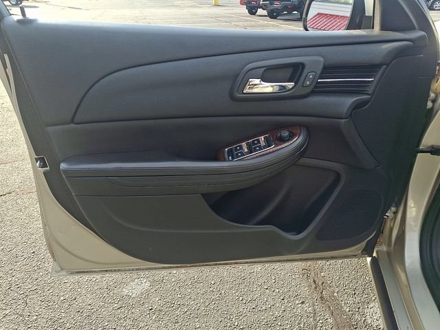 Used 2013 Chevrolet Malibu LT FWD image 12
