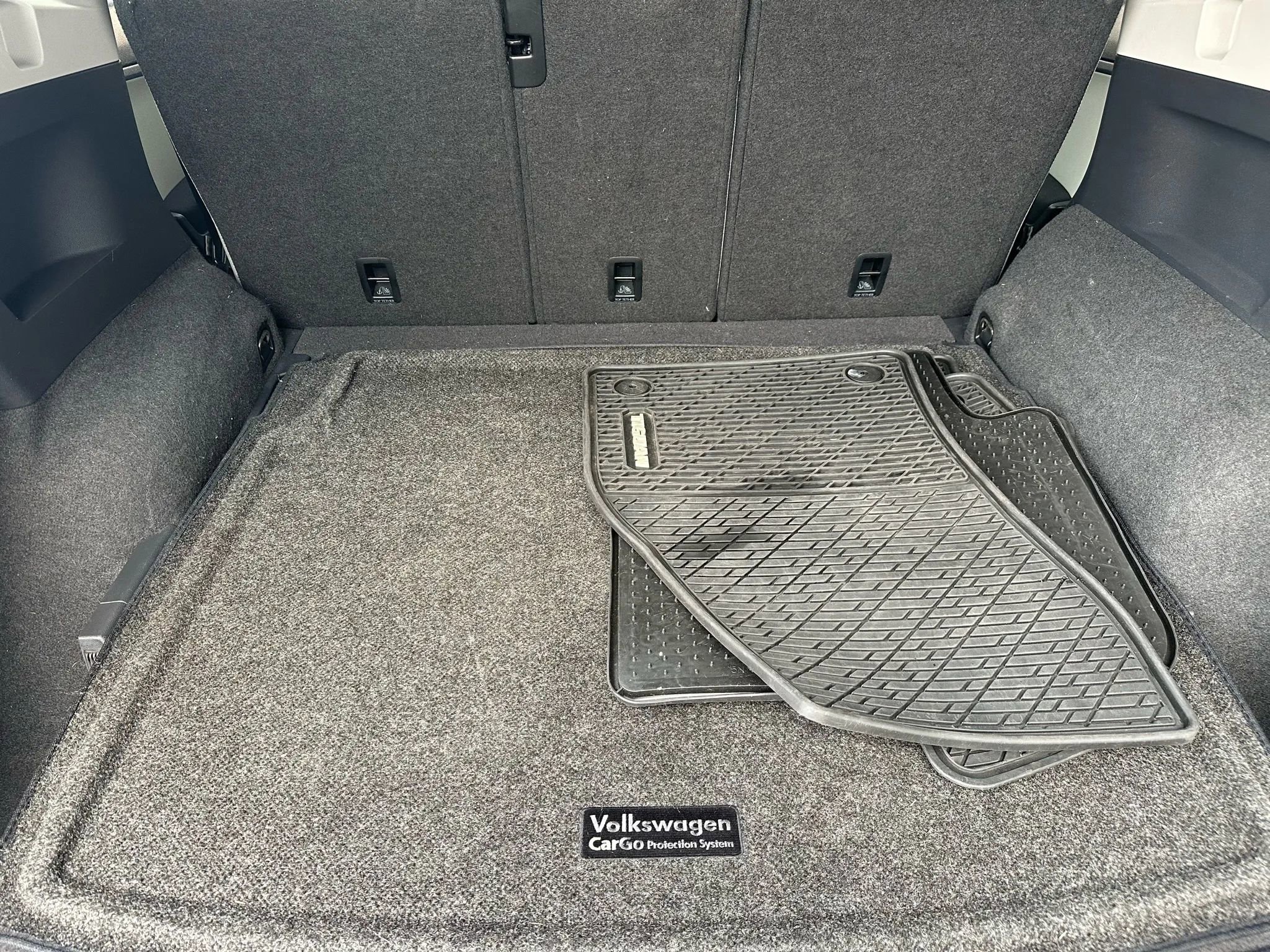 Used 2018 Volkswagen Tiguan S image 21