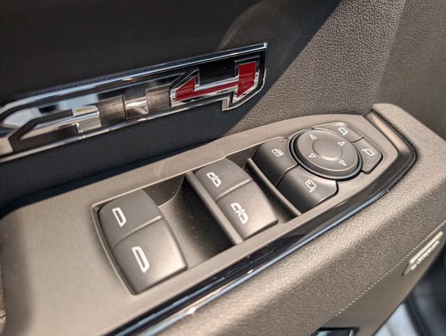 New 2026 GMC Sierra 1500 AT4 w/ AT4 Premium Package AWD/4WD image 17