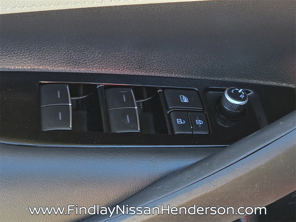 Used 2021 Toyota Corolla SE image 21