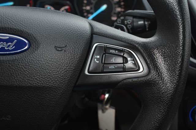Used 2017 Ford Escape SE FWD image 22