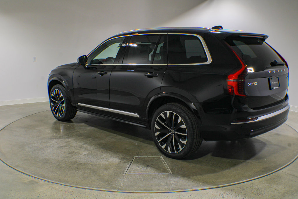New 2026 Volvo XC90 B6 Ultra w/ Protection Package AWD/4WD image 3