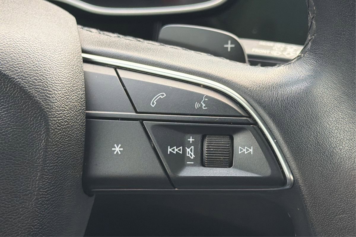 Used 2023 Audi Q3 2.0T Premium image 36