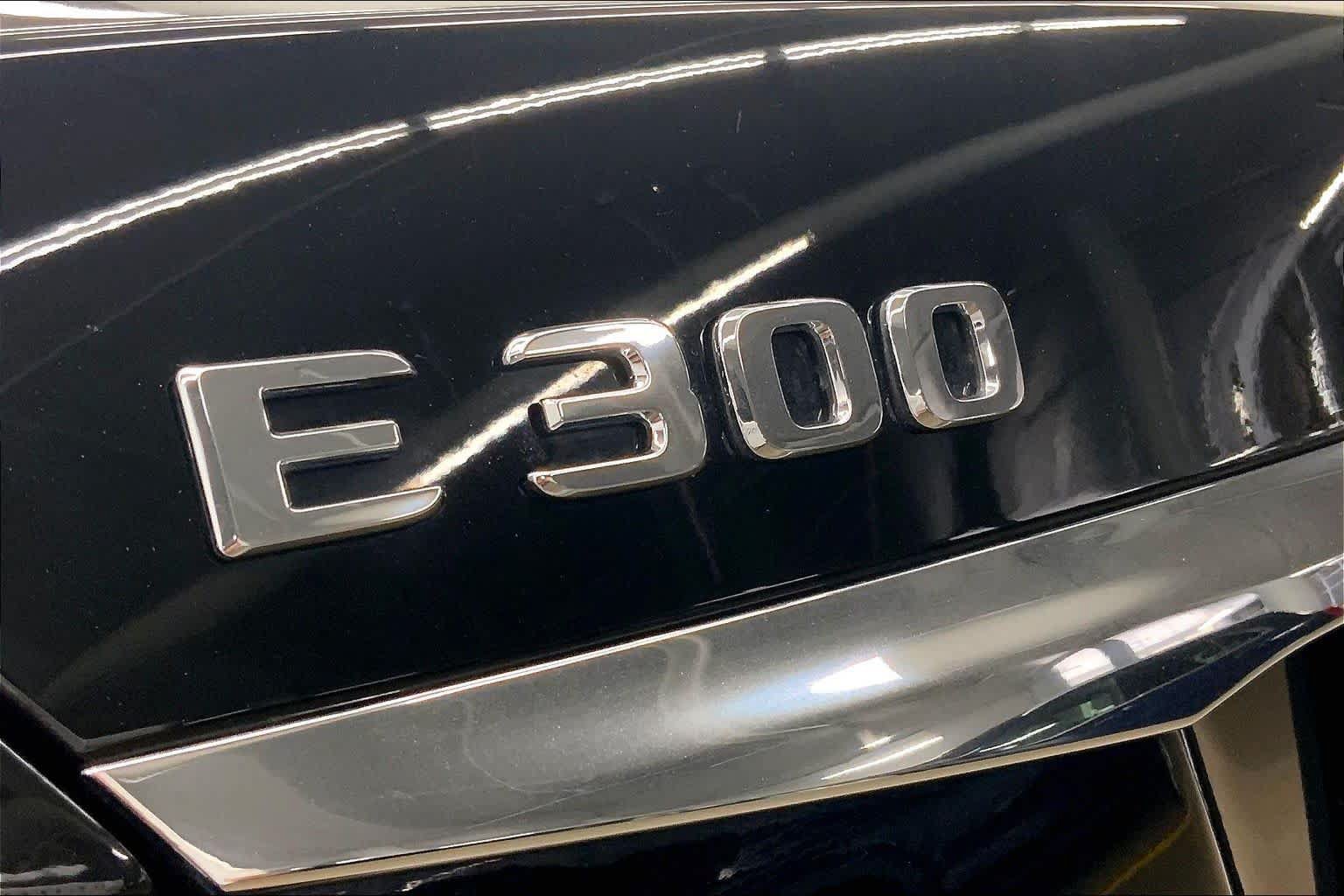 Used 2019 Mercedes-Benz E 300 4MATIC image 14