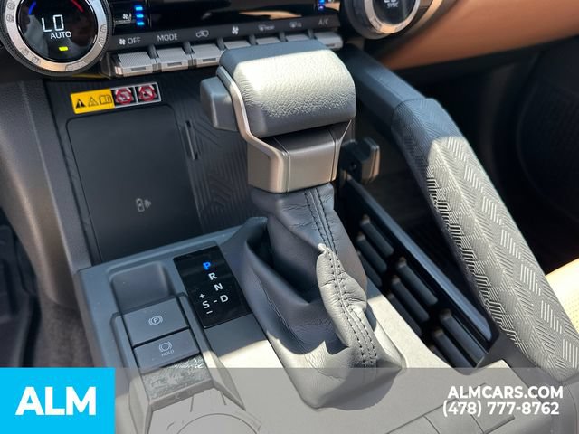 Used 2026 Toyota 4Runner Limited AWD/4WD image 37