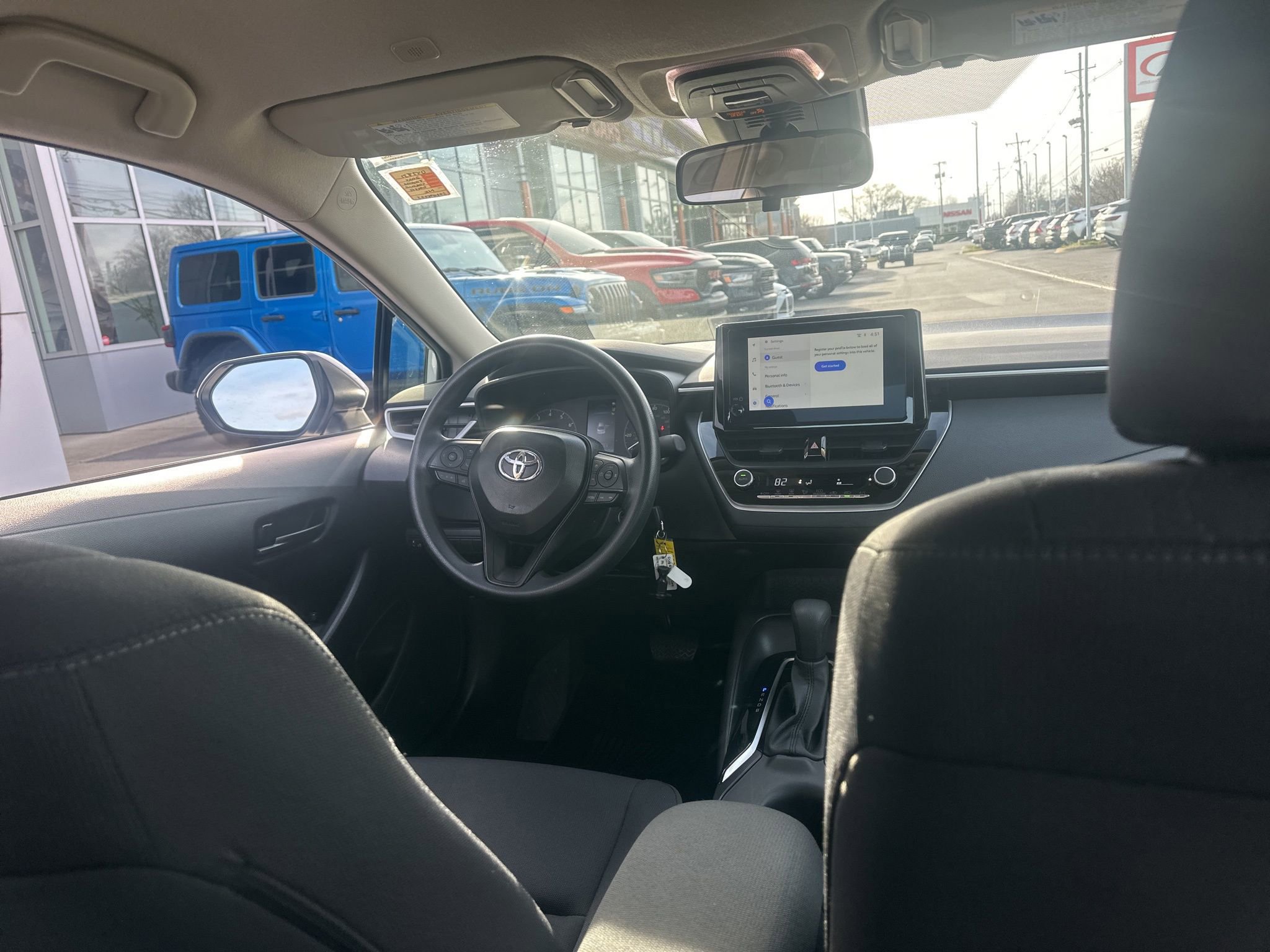 Used 2025 Toyota Corolla LE image 12