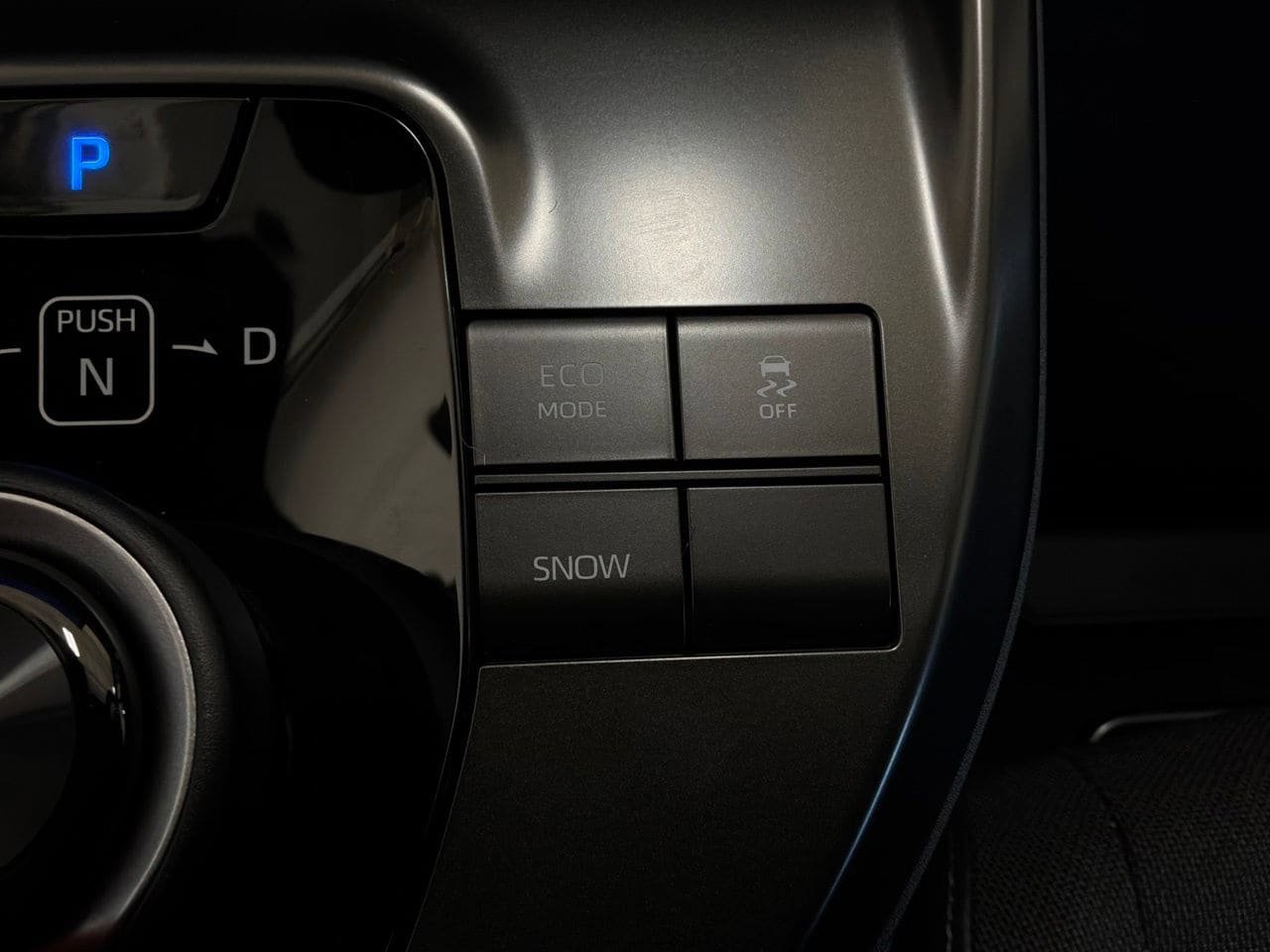 New 2026 Toyota C-HR AWD/4WD image 22