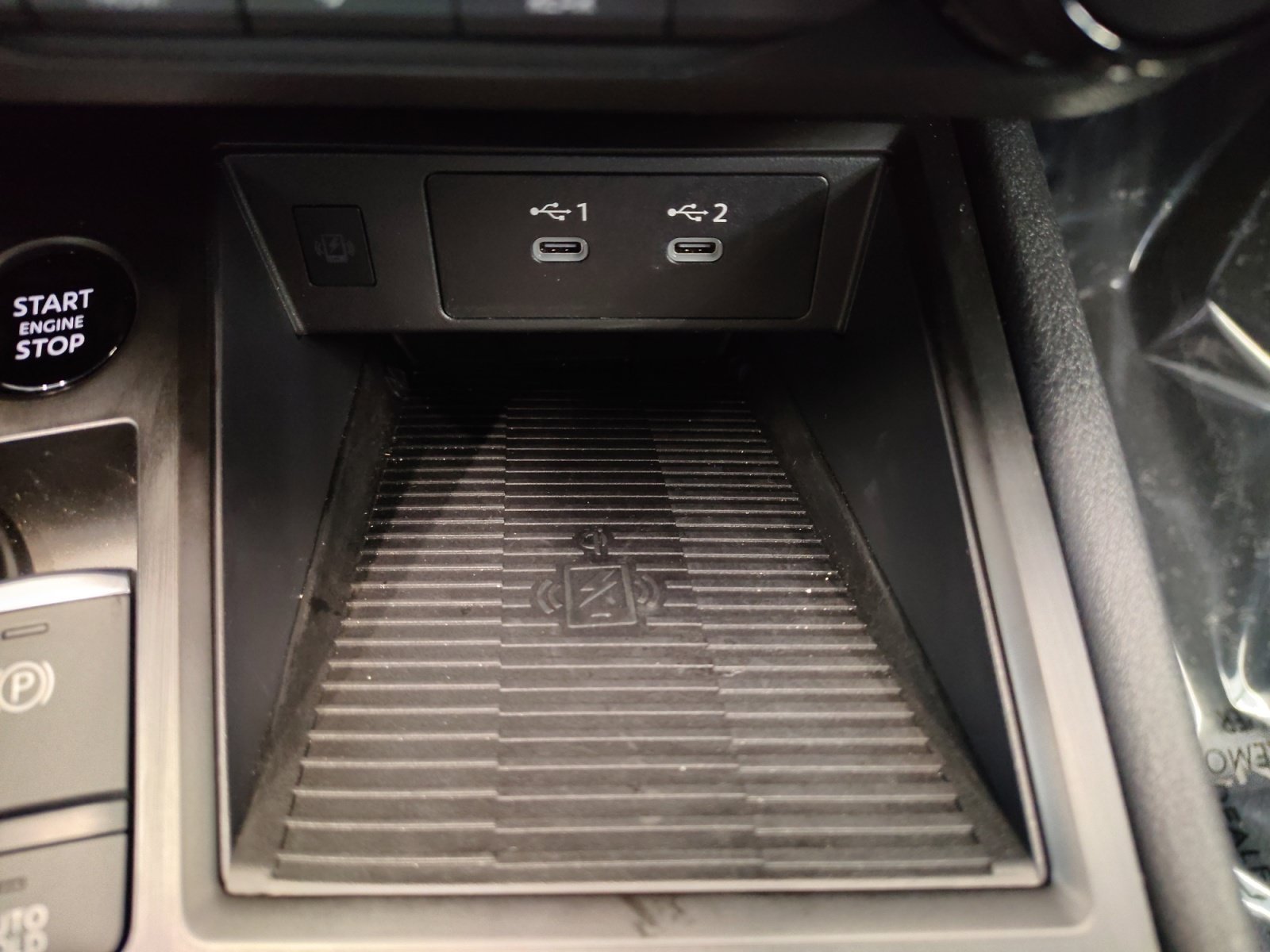 Certified 2026 Nissan Kicks SV w/ Cold Weather Package FWD image 33