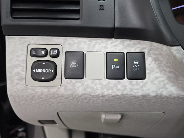 Used 2015 Toyota Venza Limited AWD/4WD image 24