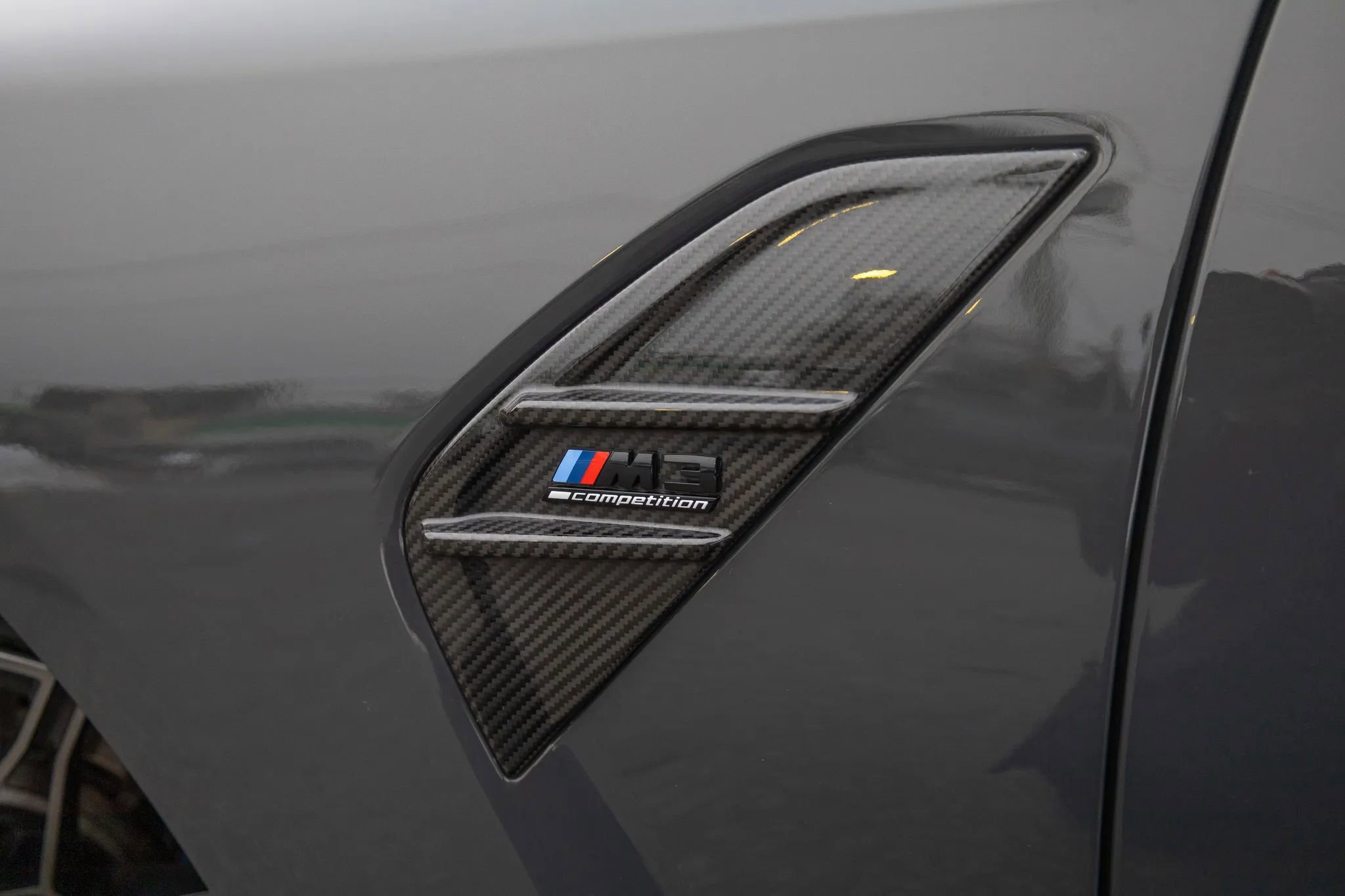 Used 2022 BMW M3 Competition w/ M Carbon Exterior Package image 18