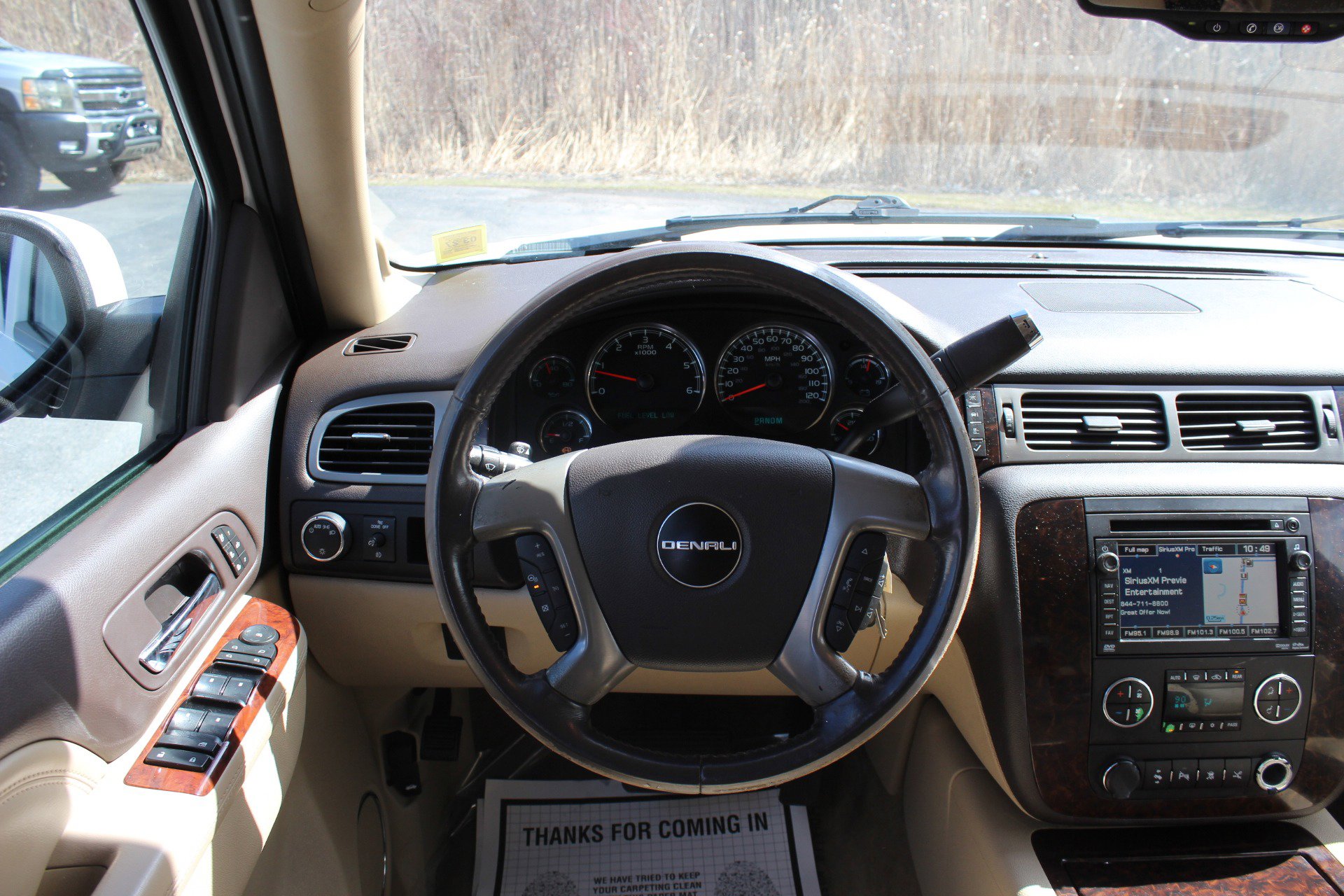 Used 2011 GMC Yukon Denali image 20