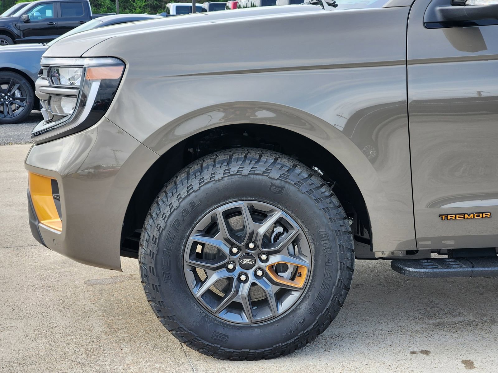 New 2026 Ford Expedition Tremor AWD/4WD image 9