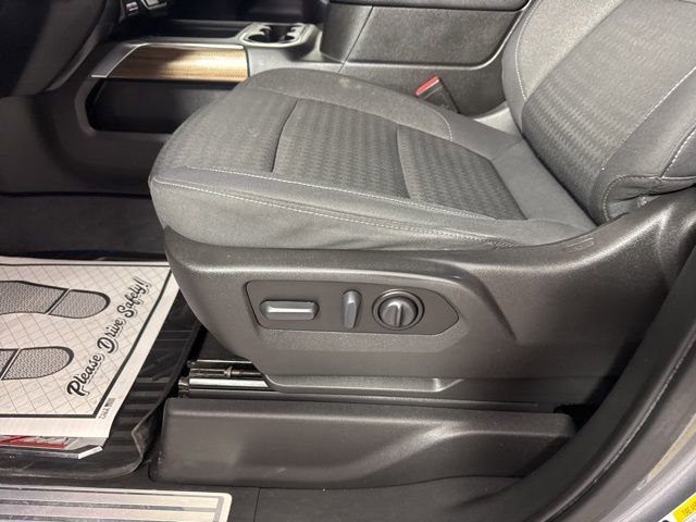 Used 2021 Chevrolet Silverado 1500 LT Trail Boss w/ Bed Protection Package AWD/4WD image 24
