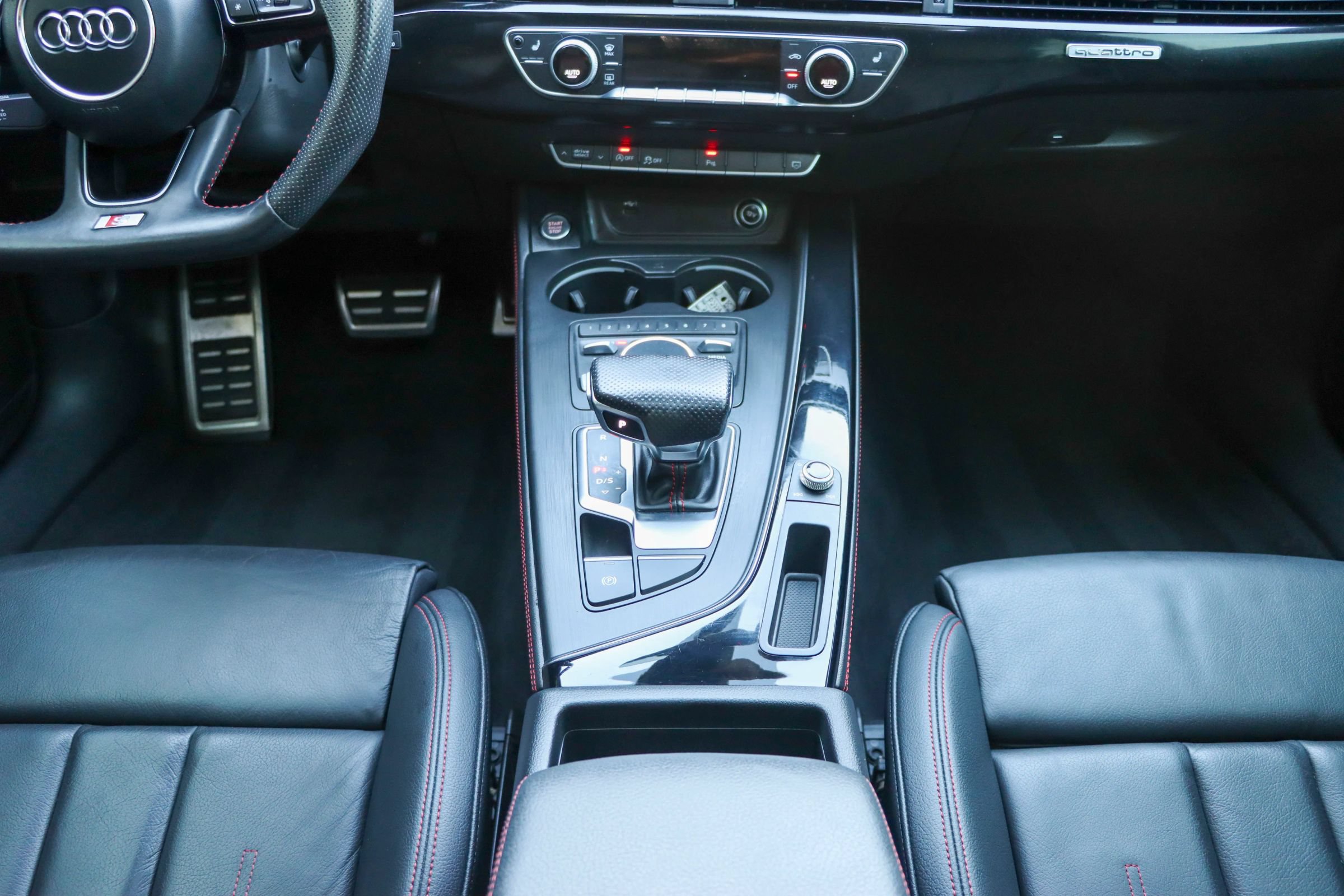 Used 2018 Audi A4 2.0T Premium Plus w/ Premium Plus Package AWD/4WD image 26