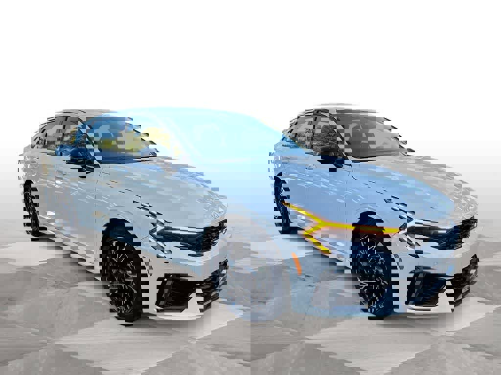 Certified 2025 Kia K5 GT-Line image 2