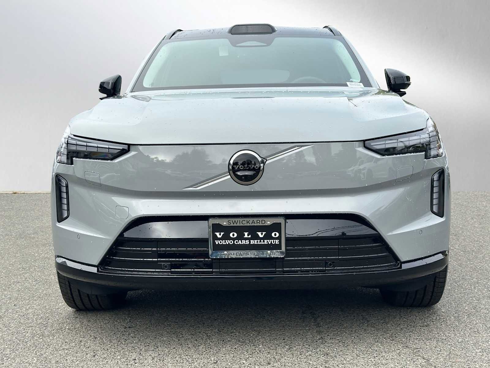 New 2025 Volvo EX90 Ultra w/ Protection Package Premier image 8