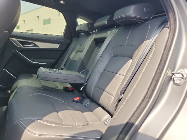 Used 2026 Jaguar F-PACE R-Dynamic S AWD/4WD image 13