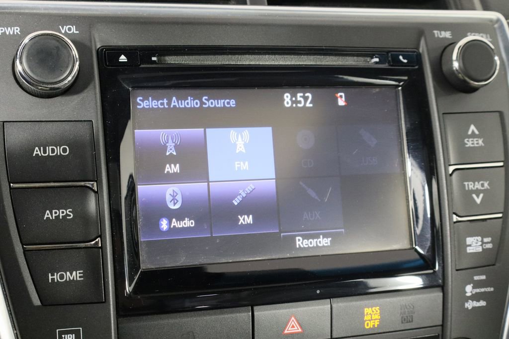 Used 2015 Toyota Camry XLE w/ Moonroof Package image 28